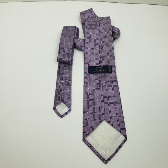 Brooks Brothers Pure Silk Grid Purple Tie - Picture 4 of 6